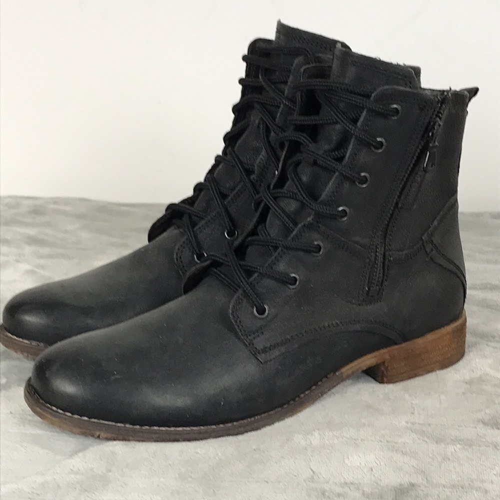 Josef Siebek Black Lace-Up Ankle Boots